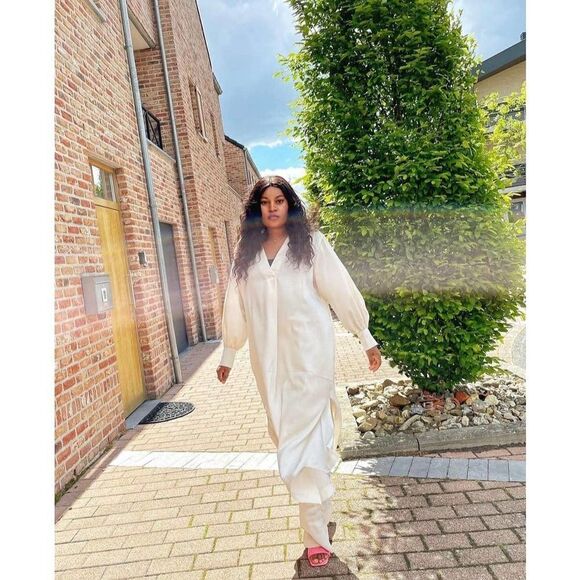 H&M Wide Cut Kaftan Dress Cream New - Picture 7 of 11